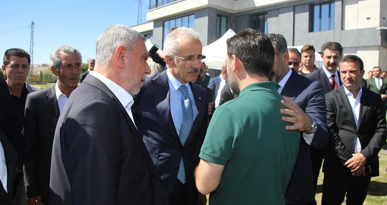 bakandan acilis sonrasi ozel ziyaret ihale dostlugu masada pekisti DaduBMaB