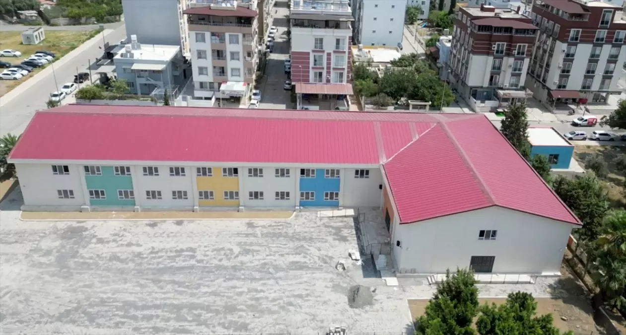 Hatay ve Adana’ya Yeni Okullar