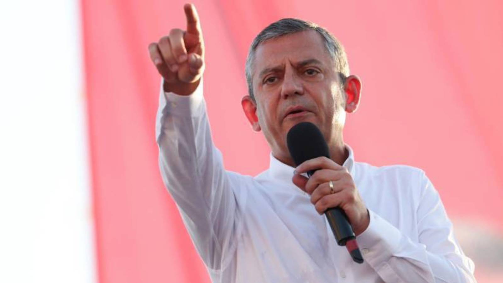 Özgür Özel: Biz madenciliğe değil vahşi madenciliğe karşıyız!