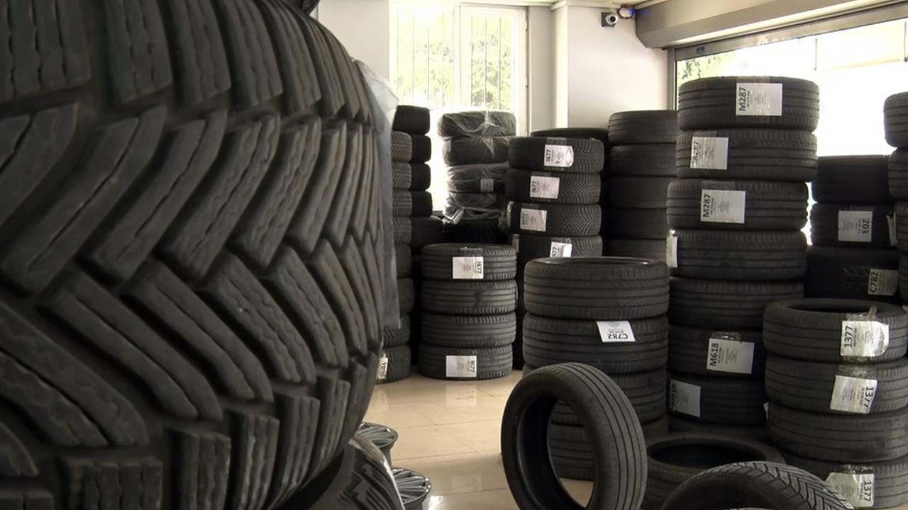 Bakan Uraloğlu hatırlattı: Kış lastiği uygulaması yarın başlıyor!