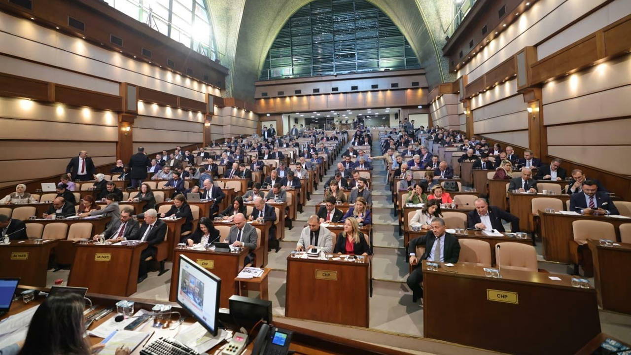 İBB meclisinde 19 ilçenin 2026 yılı bütçesi onaylandı
