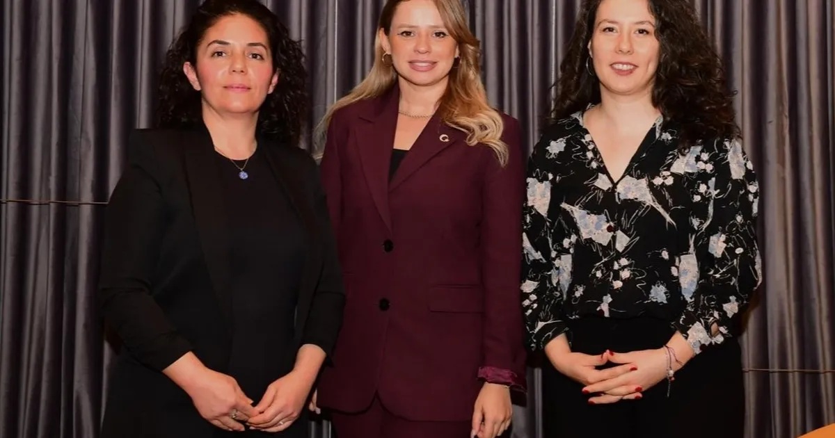 bursada-medyada-kadin-temsili-osmangazide-degerlendirildi-tNEu36sl.webp