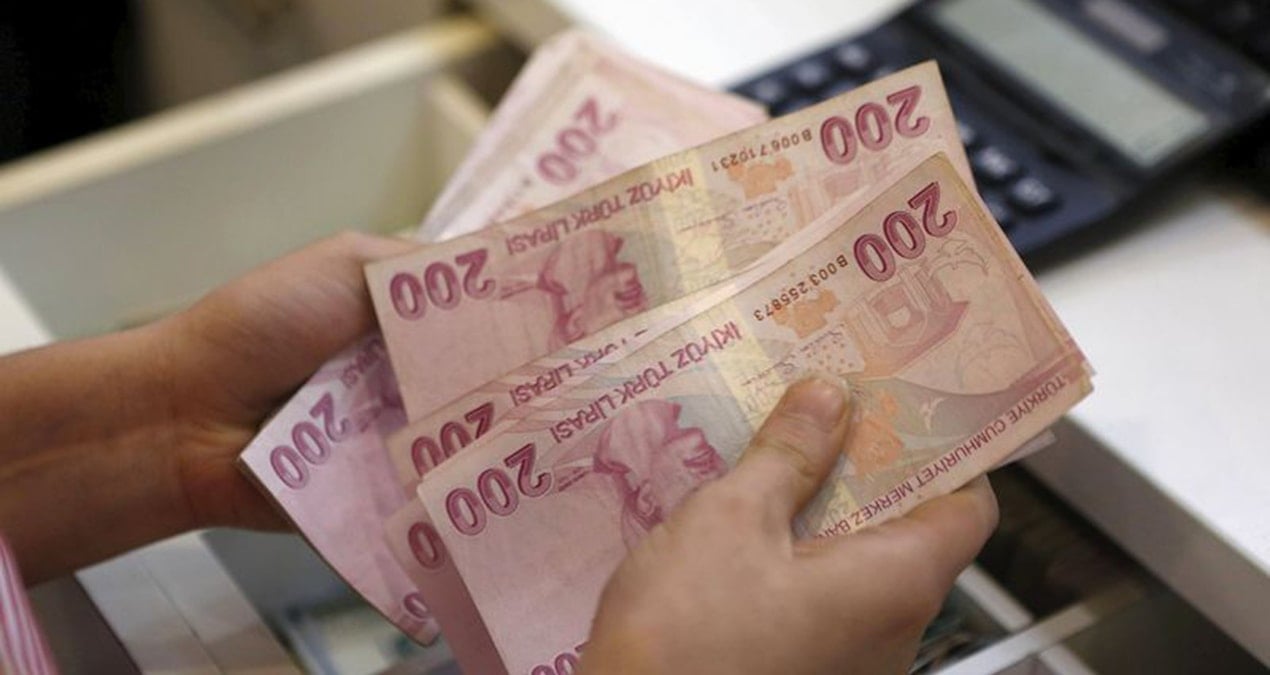 Ekonomiyle birlikte 200 TL de çöktü