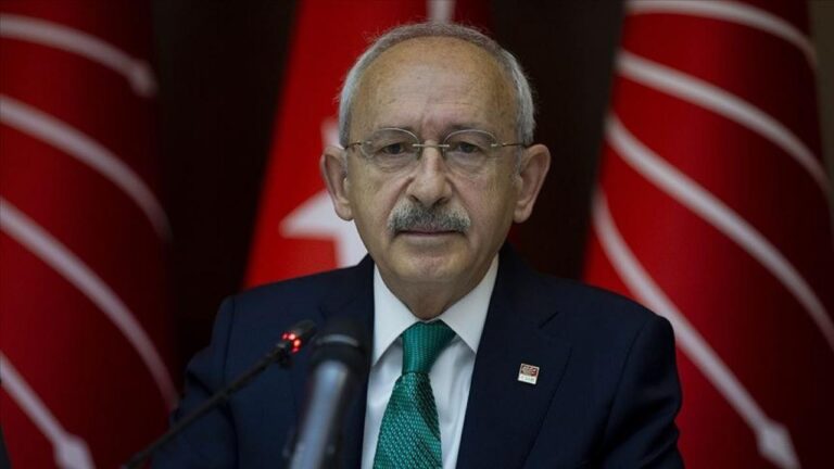 kilicdaroglu-cephesinden-aciklama-geldi-siyaseti-birakiyor-mu-kfp5RvJp.jpg